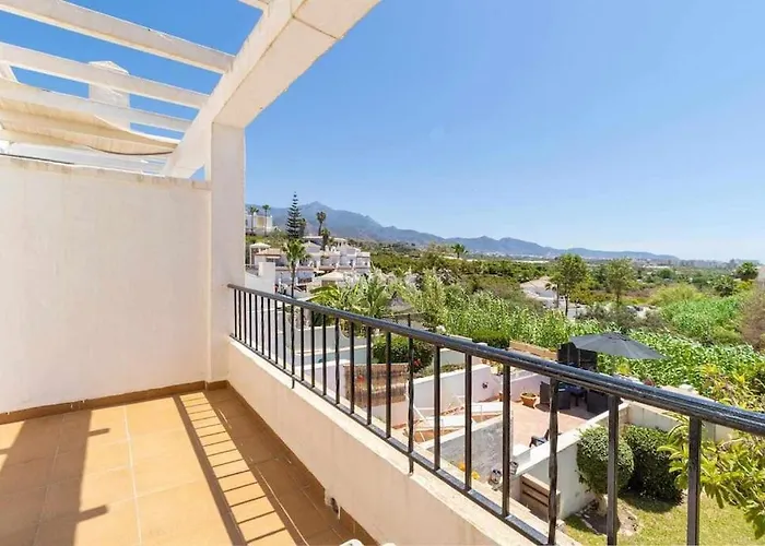 Tropicana Townhouse, 2 Bedroom *